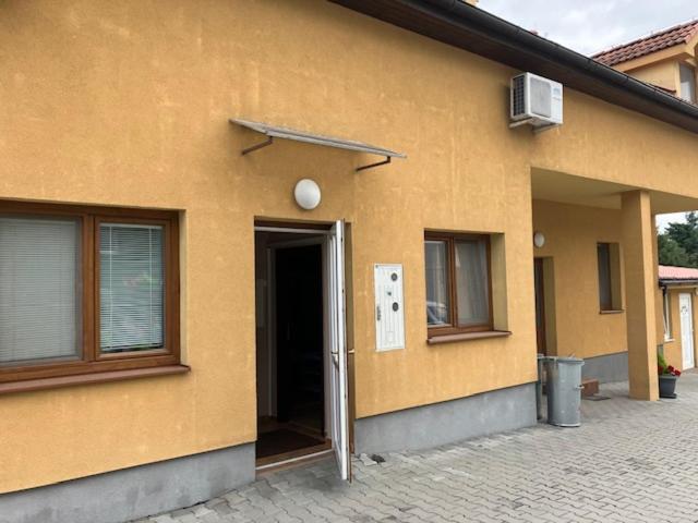 Apartmanovy Dom Slavia Leilighet Bojnice Eksteriør bilde